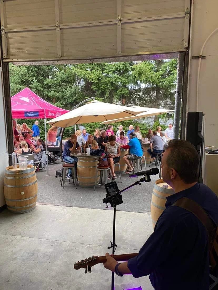 Ray Neyens acoustic performance