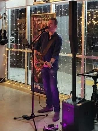 Ray Neyens concert